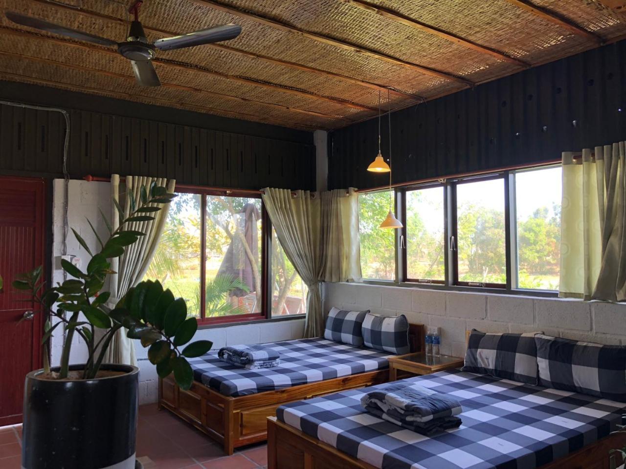 Lagi Farmstay Exterior photo